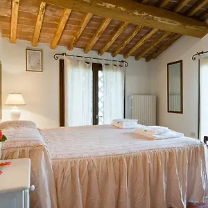  Alloggio per agriturismo I Greppi Di Silli