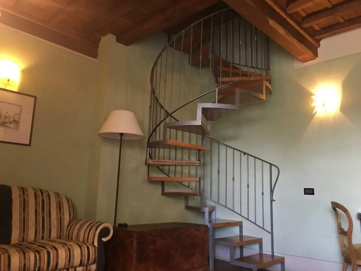 I Casali Del Trebbiolo Villa Molino del Piano Farm stay