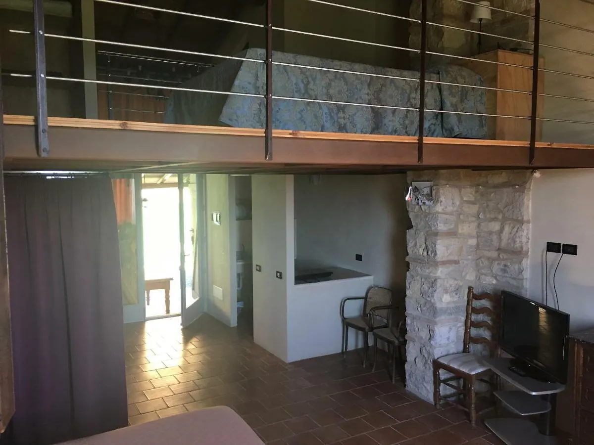 I Casali Del Trebbiolo Villa Molino del Piano Farm stay
